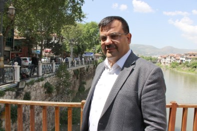AK Parti'li Ünek Açıklaması 'Amasya'da İş Seçme Sorunu Var, İşsizlik Yok'