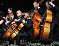 'Uluslararası Müzik Festivali' KKTC Cumhurbaşkanlığı Senfoni Orkestrası Konseriyle Başladı