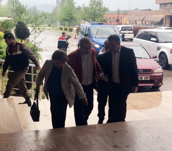 TBMM eski Başkanı Köksal Toptan trafik kazası geçirdi