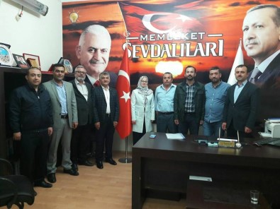 AK Parti İlçe Başkanları Toplantısı Acıgöl'de Yapıldı
