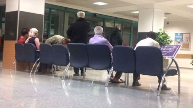 Düğün Konvoyunda Kavga Açıklaması 1 Ölü, 15 Yaralı