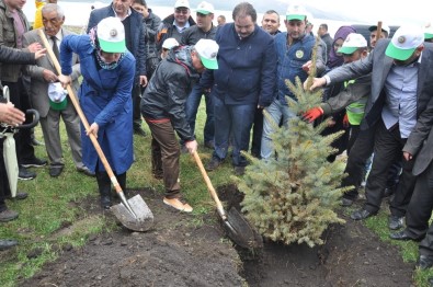 Kars'ta 15 Temmuz Hatıra Ormanı Oluşturuldu