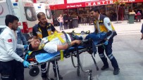KAŞıNHANı - Konya'da Ambulansla Otobüs Çarpıştı Açıklaması 3 Yaralı