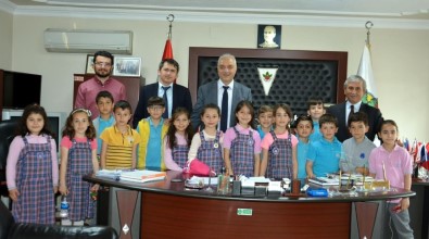 Öğrencilerden Başkan Tatlıoğlu'na Ziyaret