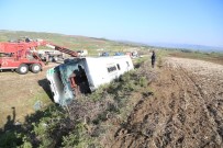Çorum'daki Trafik Kazası Açıklaması 1 Ölü, 38 Yaralı Haberi