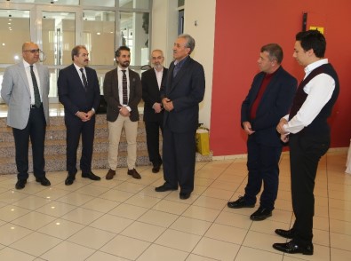 ERÜ'de 'Asl-I Kalem Hüsn-İ Hat' Sergisi Açıldı