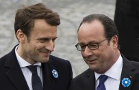 EMMANUEL MACRON - Halef Selef Yan Yana