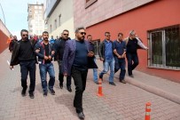 Kayseri'de 2015'Te Öldürülen Kadının Cinayet Zanlısı Adliyede