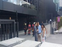 BİNA YANGINI - Maslak'ta plazada yangın! Çalışanlar tahliye edildi...