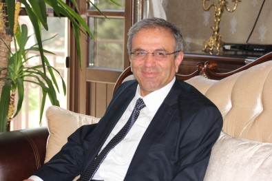 ÖSYM Başkanı Demir, Hatay'da Üniversiteleri İnceliyor