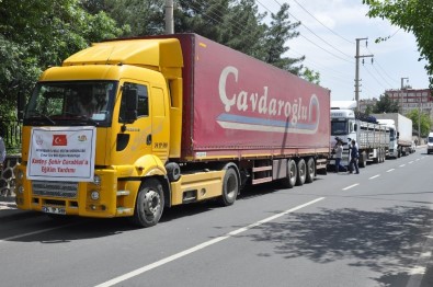 Diyarbakır'dan El-Bab Ve Cerablus'a 3 Tır Yardım