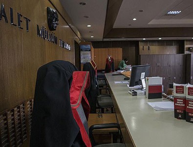 HSK bin 45 hakim ve savcının görev yerini değiştirdi