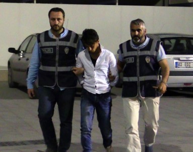 Konya'da Bir Esnafı Darp Eden İki Suriyeli Gözaltına Alındı