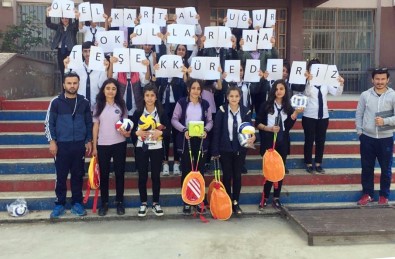Öğrenciler Diyarbakır Ve Şırnak'a Dostluk Eli Uzattı
