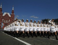 KıZıL MEYDAN - Rusya'da 'Zafer Günü' kutlamaları başladı