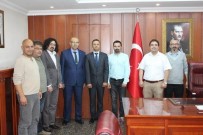 OSMAN NURİ CANATAN - Bergama'nın İlgili Babaları, Kaymakam Canatan'ı Ziyaret Etti