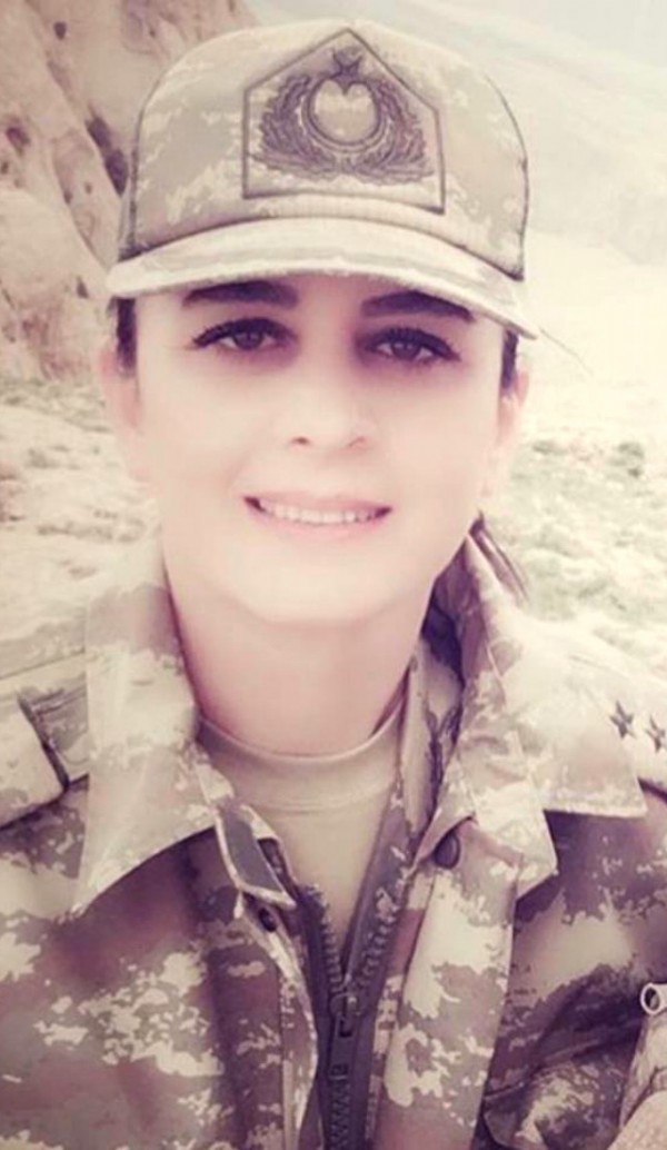 Nazlı Çelik'i yıkan haber!