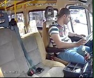 TOPLU TAŞIMA ARACI - Dolmuş Sürücüsünün Cüzdanını Çaldı Tutuklandı