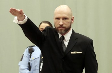 Seri Katil Anders Behring Breivik Adını Fjotolf Hansen Olarak Değiştirdi