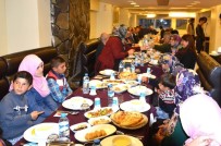 İBRAHIM ÖZEFE - Ardahan Belediyesinden Yetim Çocuklar Onuruna İftar