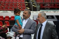 SÜLEYMAN KAMÇI - Büyükşehir Yetimlerin Yanında