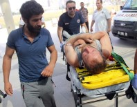 ATAKENT - Kafasına Mermer Düşen İnşaat İşçisi Yaralandı