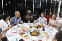 ERTAN PEYNIRCIOĞLU - Şehit Aileleri İftar Yemeğinde Bir Araya Geldi