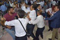 TBMM Başkanvekili Konuşurken Birbirlerine Girdiler!