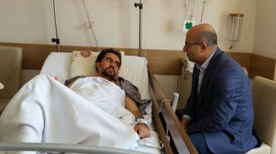 Vali Demirtaş'tan Saldırıya Uğrayan Müdür Yardımcısına Ziyaret