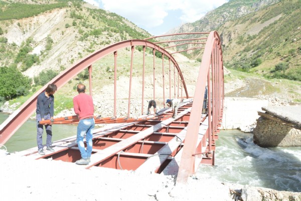 PKK'nın eylem için kullandığı köprüye operasyon