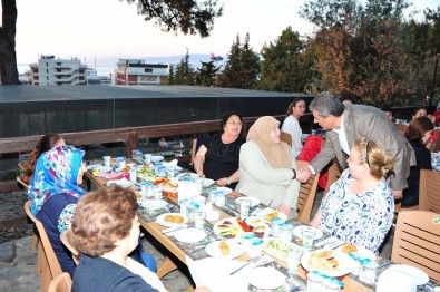 Balçova'da Önce İftar, Sonra Ramazan Eğlencesi