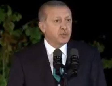 Erdoğan: Sanatçıların devlet memuru olmasını doğru bulmuyorum