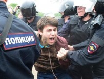 Rusya karıştı: Yüzlerce gözaltı var