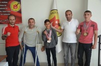 EMRE SERTKAYA - Şampiyon Boksörler MGC'yi Ziyaret Etti