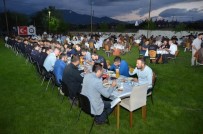 DEDE MUSA BAŞTÜRK - Vali Arslantaş, Özel Harekât Ve Çevik Kuvvet Polisleriyle İftarda Buluştu