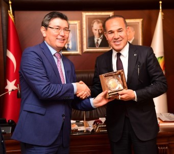 Başkan Sözlü Açıklaması 'Uluğ Türkistan Yeniden Hakikat Olmalı'