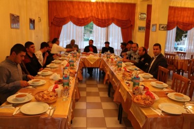 Boğazkale'de Şehit Ve Gazi Aileleri İftar Yemeğinde Buluştu