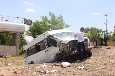 Gaziantep'te Trafik Kazası Açıklaması 5 Yaralı