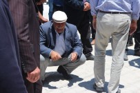 CİNAYET ZANLISI - Konya'da Öldürülen 5 Kişi Toprağa Verildi