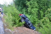 TOPARLAR - Köyceğiz'de Otomobil Şarampole Devrildi; 4 Yaralı