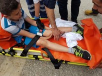 ALI EMRE - Oyun Oynarken Bacağına Demir Saplandı