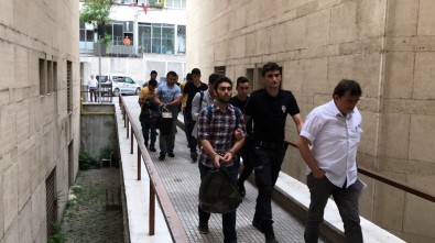 Bursa'da 6 Eski İnfaz Memuru Adliyeye Sevk Edildi