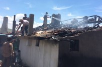 AZIZ DEMIR - Elektrik Kontağı Ev Yaktı