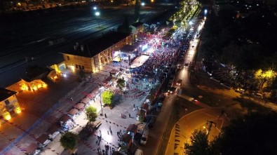 Gaziantep'te 500 Yıllık Ramazan Geleneği Olan Baklava Alayı Canlandırılacak