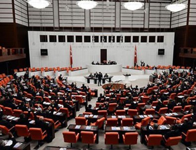 CHP'liler Meclis Genel Kurulu'nu terk etti