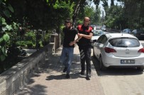 TURGUTALP - Polisten Kaçmaya Çalışan Uyuşturucu Zanlısı Kıskıvrak Yakalandı
