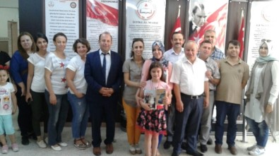 Türkiye Satranç Federasyonu'ndan Manisalı Öğrenciye Ödül
