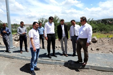 Başkan Palancıoğlu, '118 Ayrı Noktada 100 Bin Metrekarelik Alanda Kilitli Parke Çalışma Yapıyoruz'
