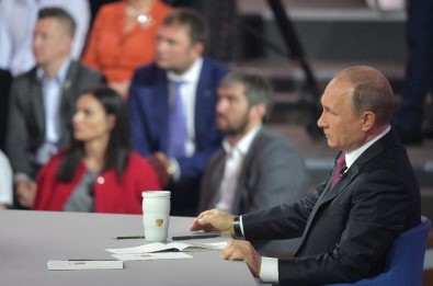 Putin Açıklaması 'Kırım Olmasaydı Da Rusya'yı Çevrelemek İçin Başka Bir Bahane Bulurlardı'
