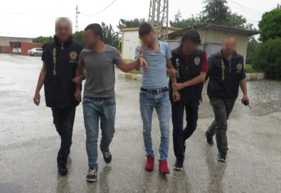 Uşak'ta Tüp Çalan 2 Kişi Tutuklandı